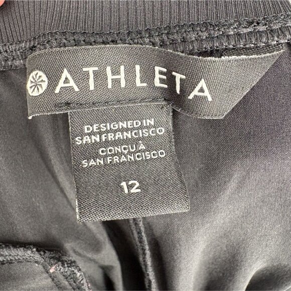 Athleta Women's Nolita Slim Tapered Crop Pants 12 Black UPF 50+ Featherweight - Picture 6 of 12